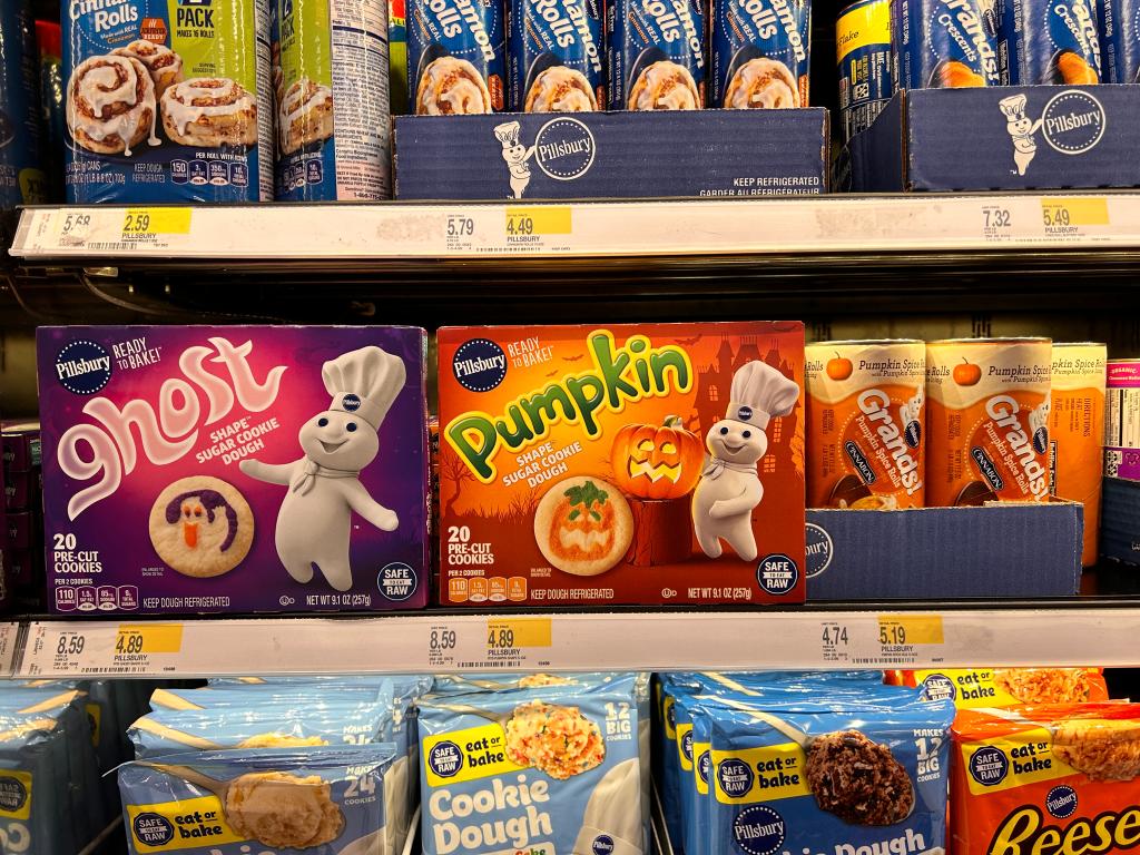 Fans are a veritable Grinch over the new shape of Pillsbury cookies